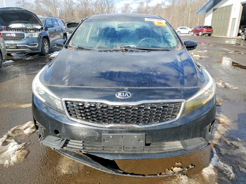 Photo 5 from auction – 2017 KIA FORTE with VIN 3KPFK4A70HE053761