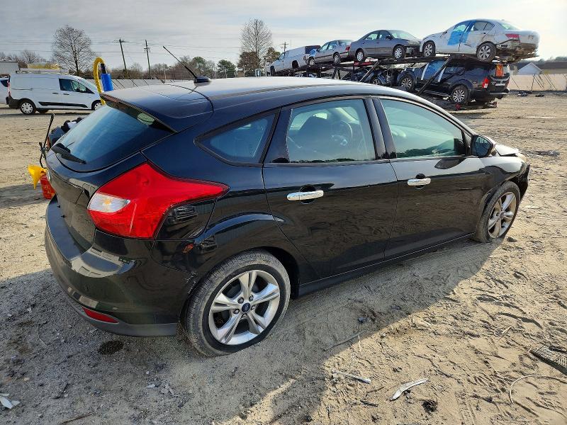 Photo 3 from auction – 2014 FORD FOCUS SE with VIN 1FADP3K22EL121153