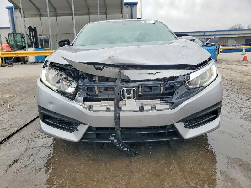 Photo 5 from auction – 2016 HONDA CIVIC EX with VIN 19XFC2F75GE072802
