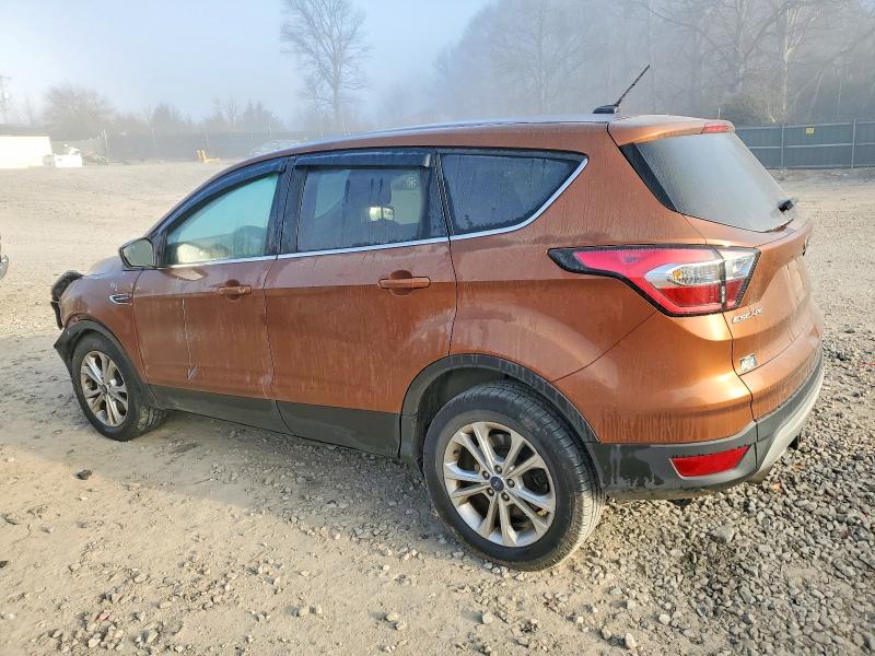 Photo 2 from auction – 2017 FORD ESCAPE SE with VIN 1FMCU9G96HUC33018