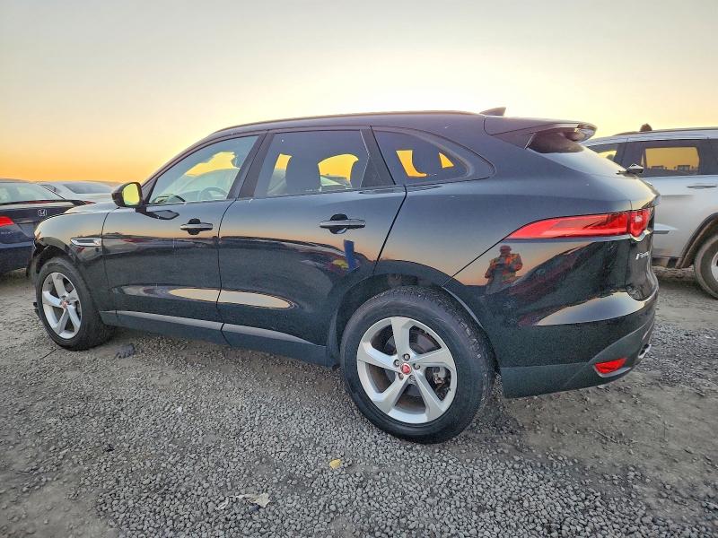 Photo 2 from auction – 2017 JAGUAR F-PACE PRE with VIN SADCJ2BN2HA098649