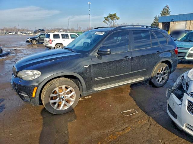 BMW X5 XDRIVE3 2012 with VIN 5UXZV4C59CL755124 - Photo from auction
