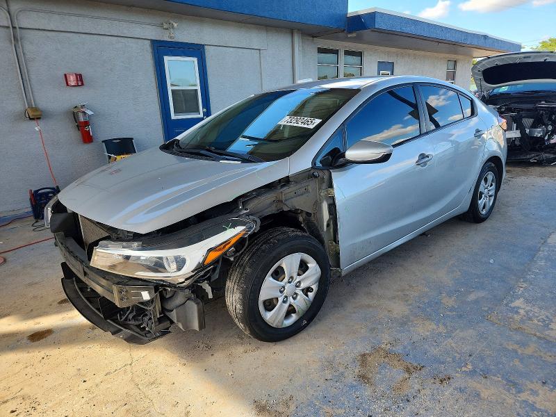 KIA FORTE 2018 with VIN 3KPFL4A72JE234377 - Photo from auction