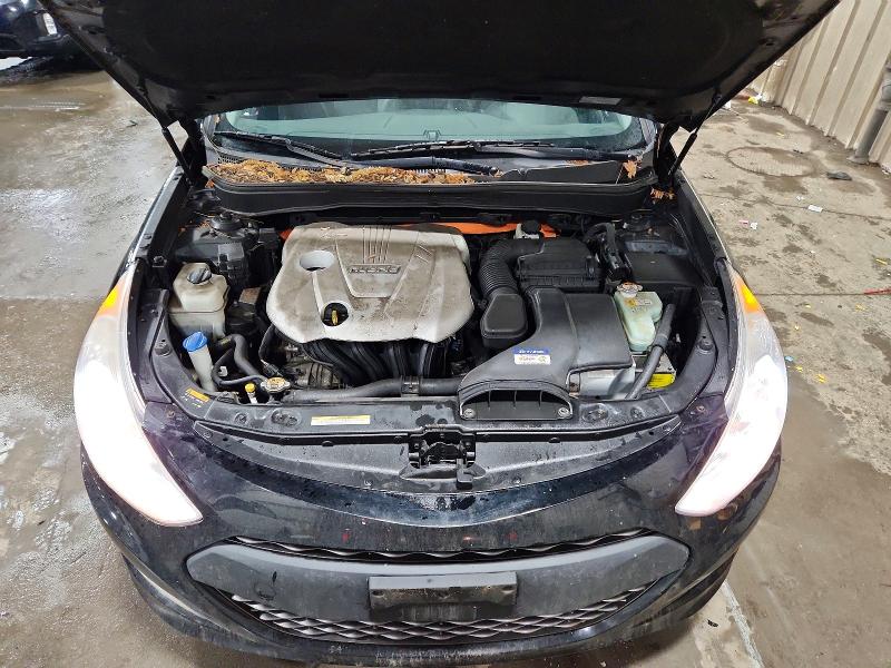 Photo 11 from auction – 2013 HYUNDAI SONATA HYB with VIN KMHEC4A45DA090604