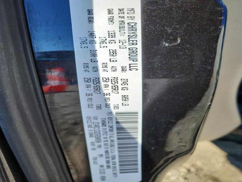 Photo 14 from auction – 2014 CHRYSLER TOWN & COU with VIN 2C4RC1CG2ER260930