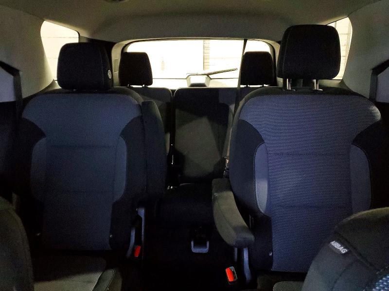 Photo 10 from auction – 2018 CHEVROLET TRAVERSE L with VIN 1GNERGKW3JJ107018