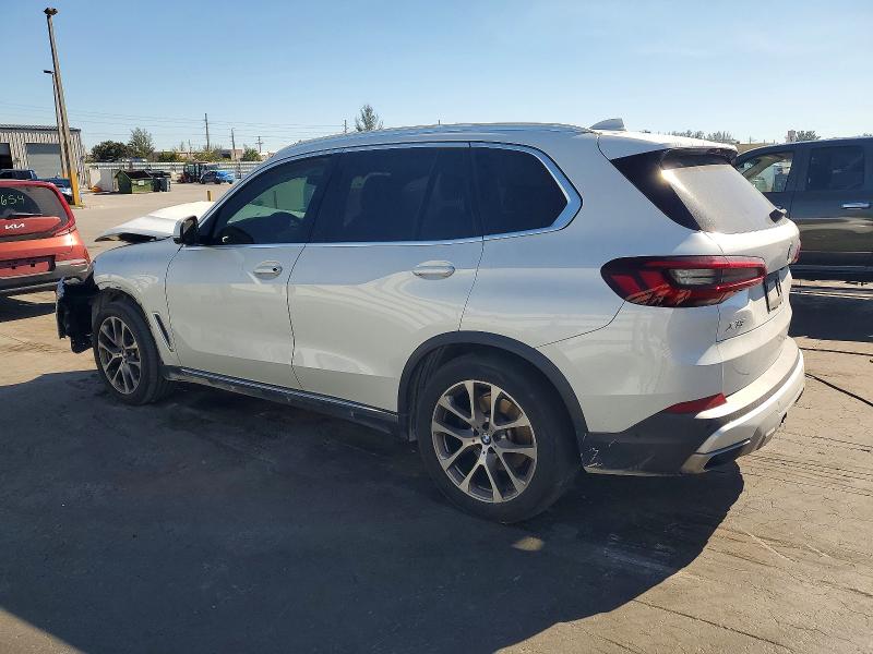 Photo 2 from auction – 2021 BMW X5 SDRIVE with VIN 5UXCR4C05M9G71270