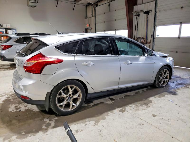 Photo 3 from auction – 2012 FORD FOCUS SEL with VIN 1FAHP3M29CL472444