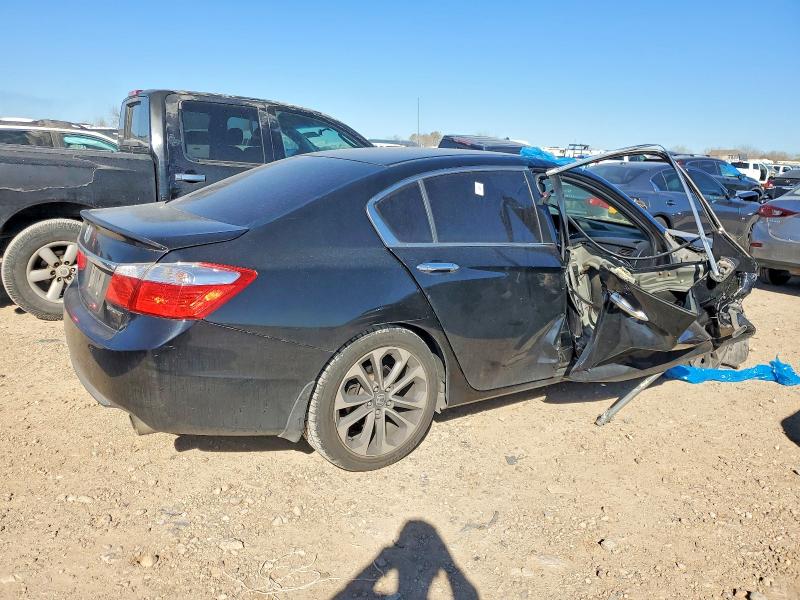 Photo 3 from auction – 2014 HONDA ACCORD SPO with VIN 1HGCR2F53EA180675