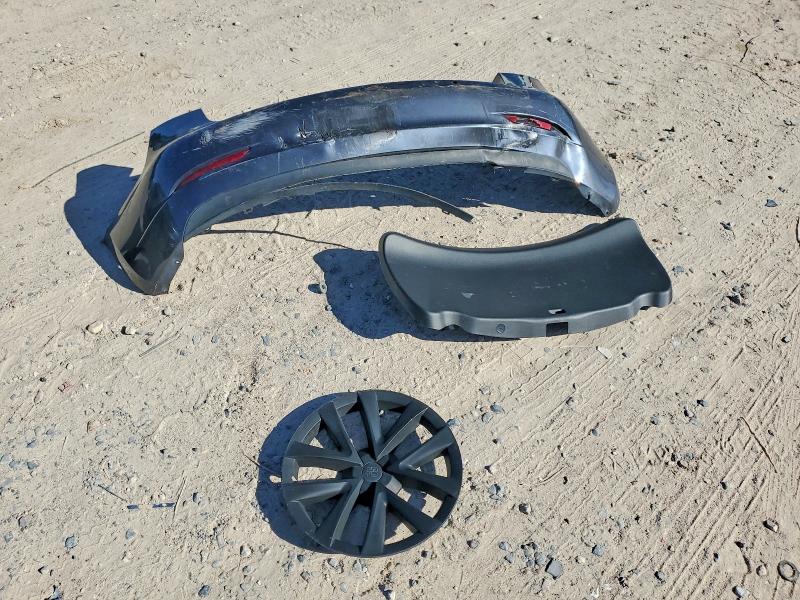 Photo 12 from auction – 2021 TESLA MODEL 3 with VIN 5YJ3E1EA7MF989931