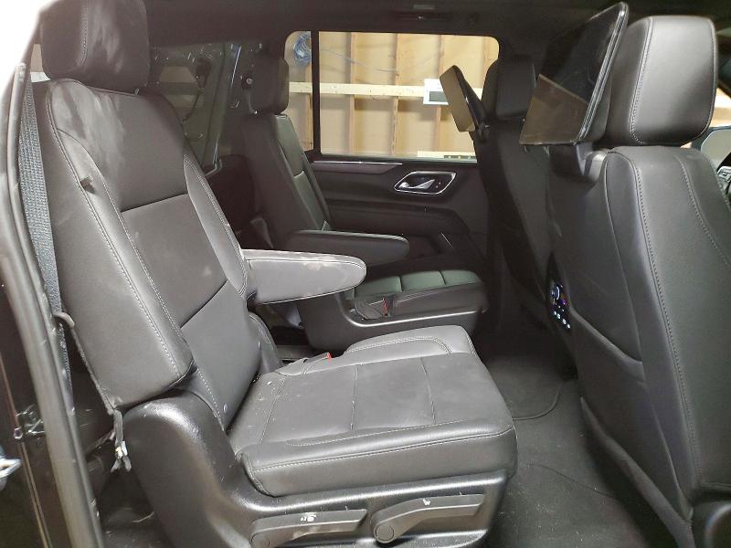 Photo 10 from auction – 2023 CHEVROLET SUBURBAN with VIN 1GNSKCKD0PR527215