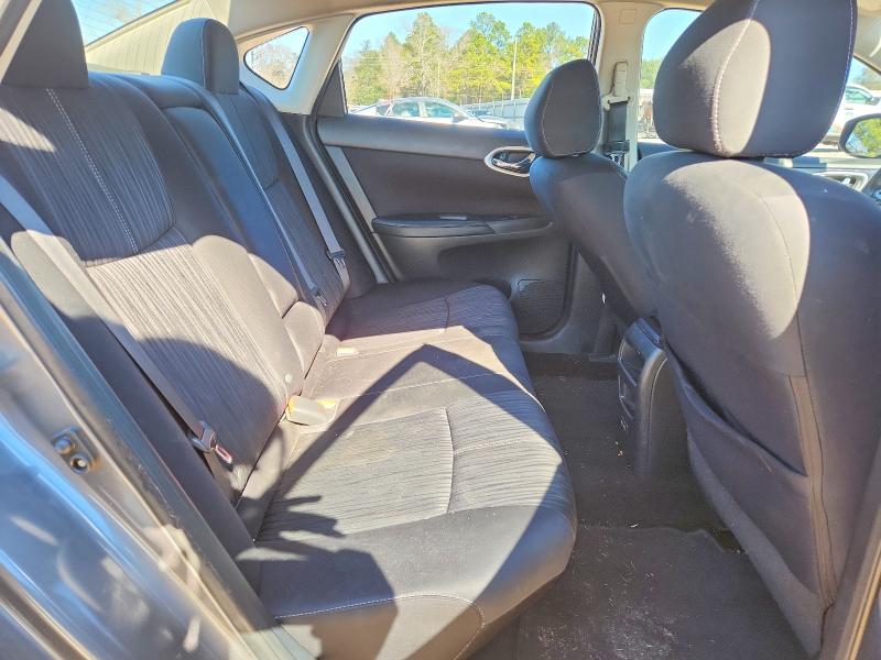 Photo 10 from auction – 2018 NISSAN SENTRA with VIN 3N1AB7AP3JL651701