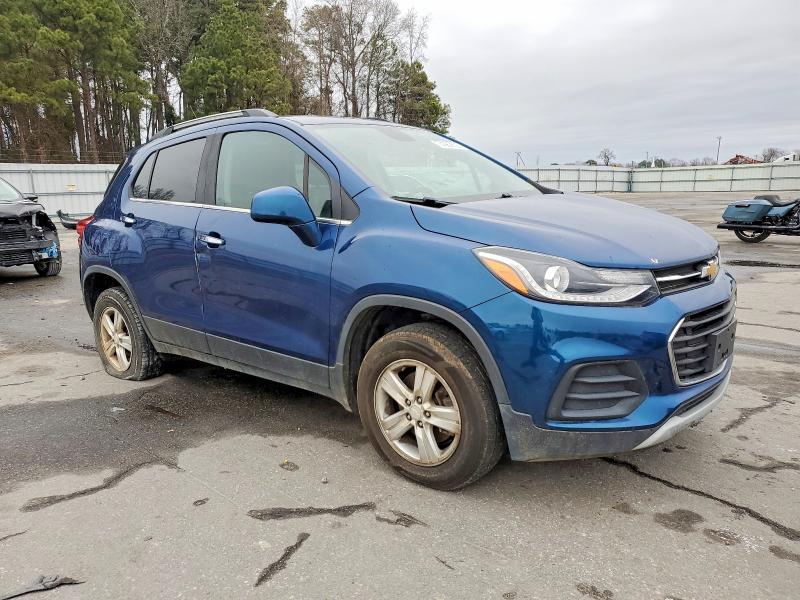 Photo 4 from auction – 2019 CHEVROLET TRAX 1LT with VIN 3GNCJPSB6KL317327
