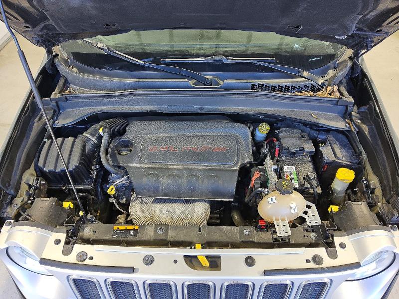 Photo 12 from auction – 2017 JEEP RENEGADE L with VIN ZACCJBDB6HPE74610