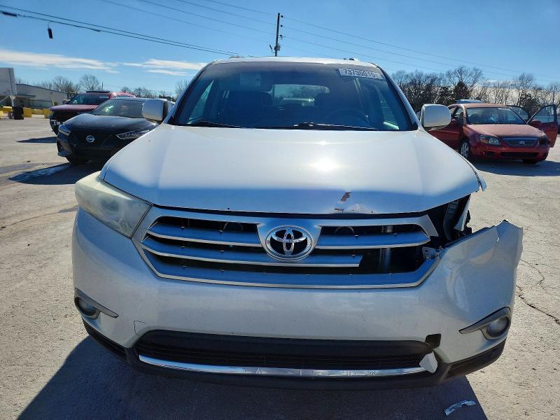 Photo 5 from auction – 2013 TOYOTA HIGHLANDER with VIN 5TDYK3EH8DS093561