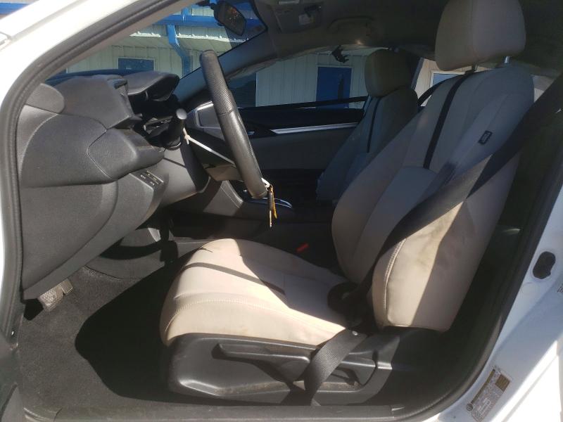 Photo 7 from auction – 2017 HONDA CIVIC LX with VIN 19XFC2F53HE058042