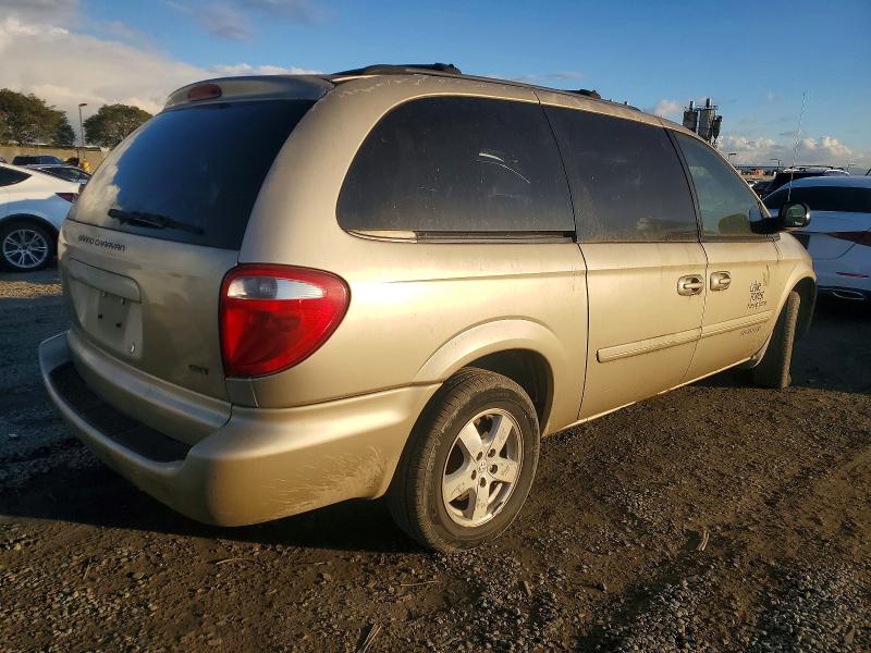 Photo 3 from auction – 2007 CHRYSLER GRAND CARA with VIN 2D8GP44L07R106939