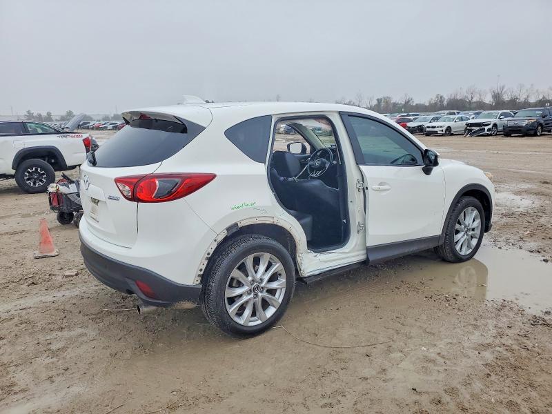 Photo 3 from auction – 2015 MAZDA CX-5 GT with VIN JM3KE2DY9F0522681