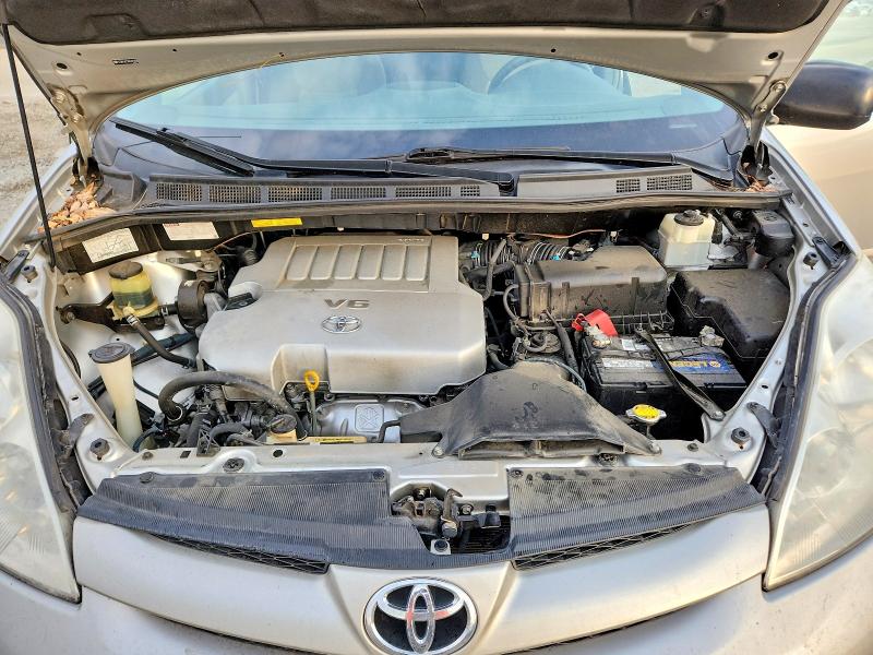 Photo 12 from auction – 2010 TOYOTA SIENNA with VIN 5TDKK4CC1AS327392