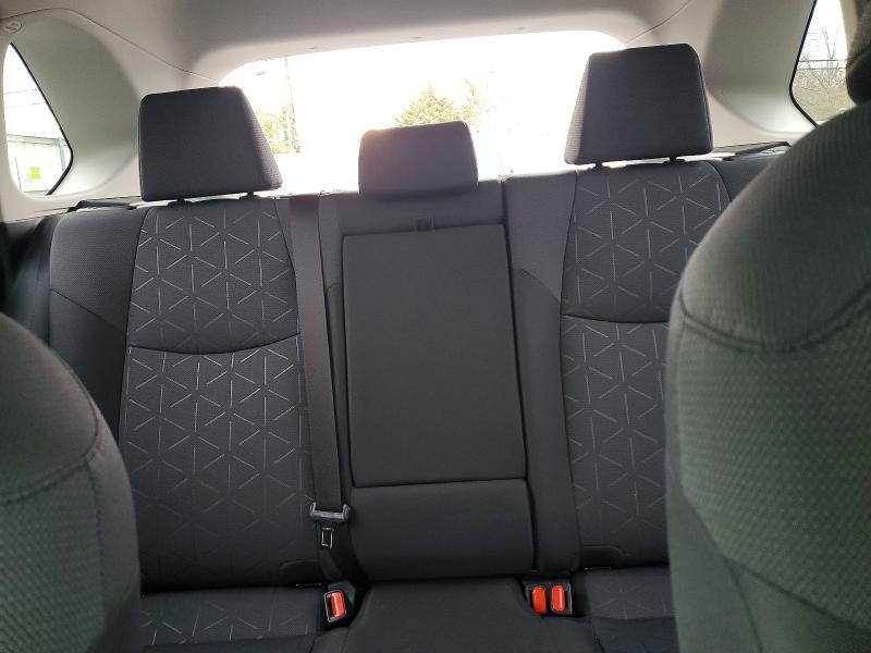Photo 10 from auction – 2021 TOYOTA RAV4 with VIN JTMRWRFV8MD127624