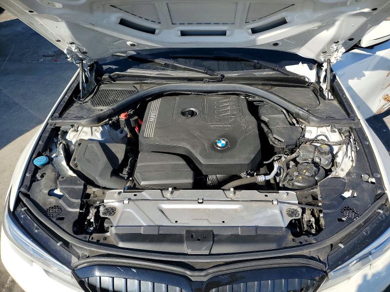Photo 11 from auction – 2020 BMW 330I with VIN 3MW5R1J04L8B22822