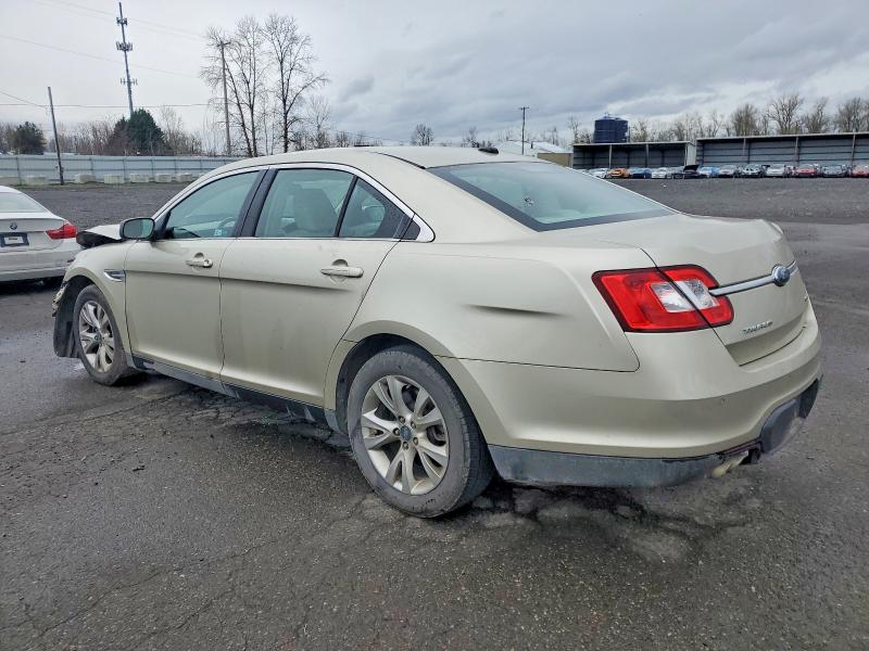 Photo 2 from auction – 2010 FORD TAURUS SEL with VIN 1FAHP2EW5AG141247