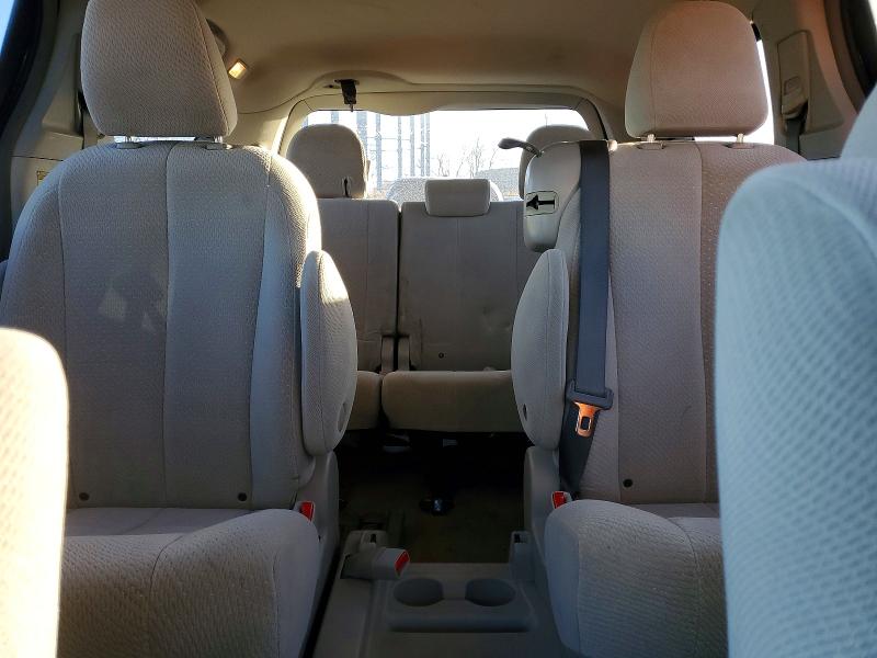 Photo 10 from auction – 2014 TOYOTA SIENNA with VIN 5TDKK3DC5ES497074