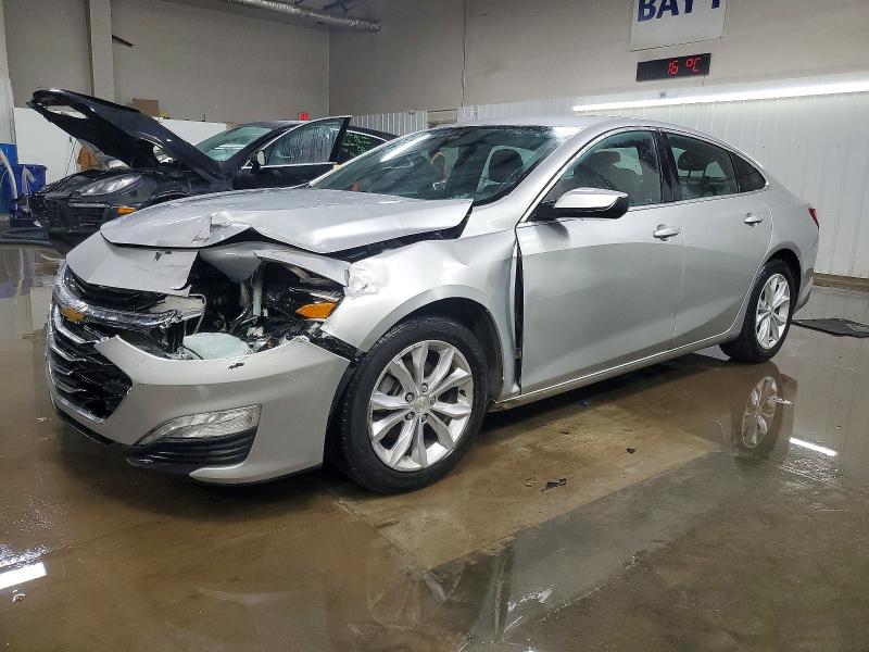 Photo 1 from auction – 2021 CHEVROLET MALIBU with VIN 1G1ZD5ST0MF070433