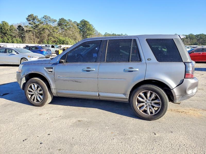 Photo 2 from auction – 2013 LAND ROVER LR2 HSE with VIN SALFR2BG8DH379576
