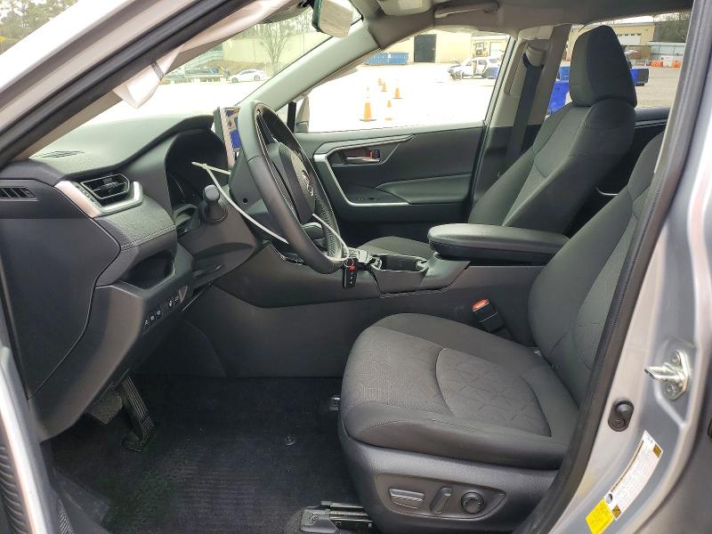Photo 7 from auction – 2023 TOYOTA RAV4 XLE with VIN JTMP1RFV8PD094442