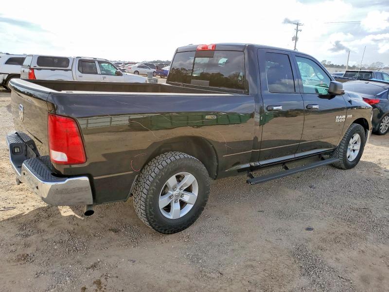 Photo 3 from auction – 2016 RAM 1500 with VIN 1C6RR6GT1GS240437