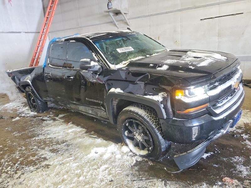 Photo 4 from auction – 2017 CHEVROLET SILVERADO with VIN 1GCVKREC0HZ402289