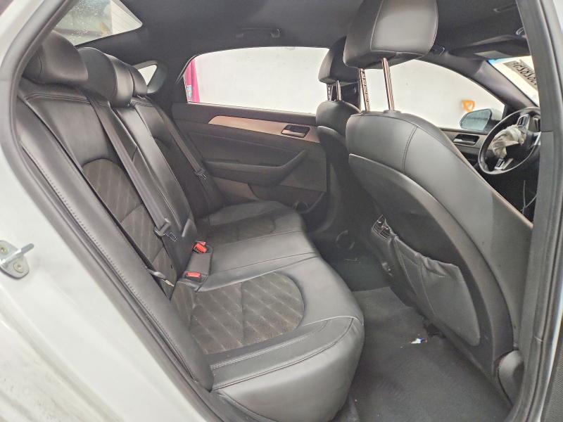 Photo 10 from auction – 2019 HYUNDAI SONATA with VIN 5NPE34AFXKH774074