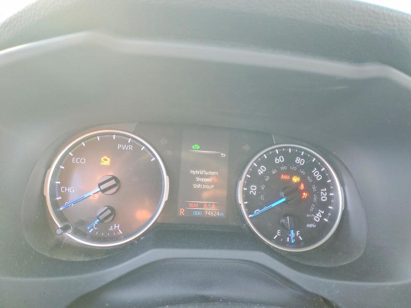 Photo 9 from auction – 2019 TOYOTA RAV4 LE with VIN JTMLWRFV2KD023553
