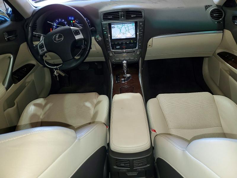 Photo 8 from auction – 2012 LEXUS IS with VIN JTHBF5C20C5178790