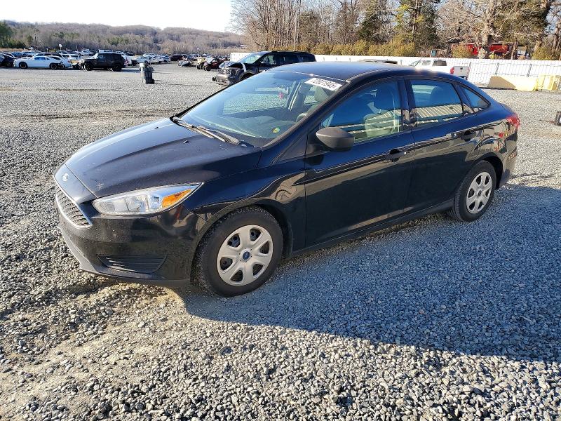 FORD FOCUS 2017 with VIN 1FADP3E25HL233901 - Photo from auction