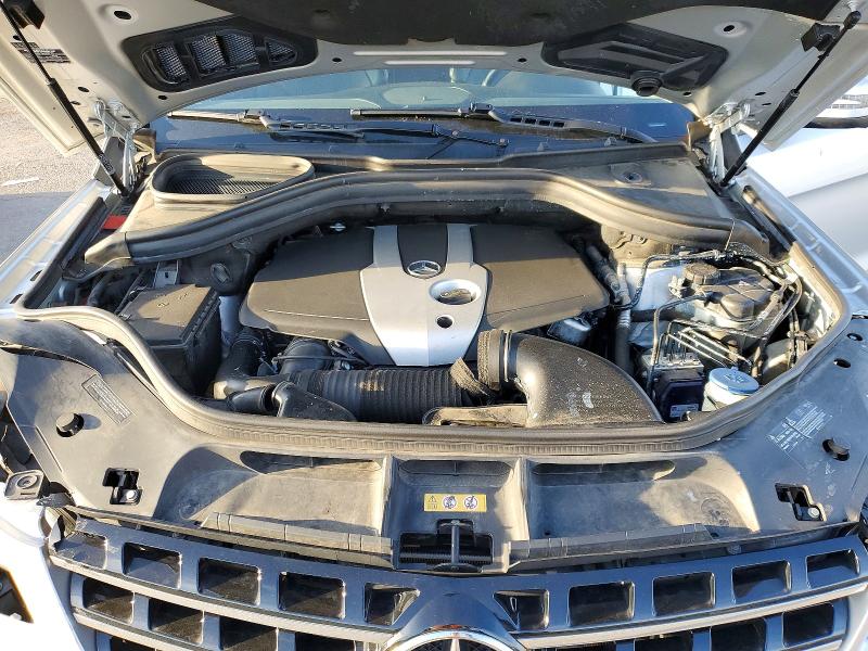 Photo 12 from auction – 2015 MERCEDES-BENZ ML with VIN 4JGDA0EB1FA473462