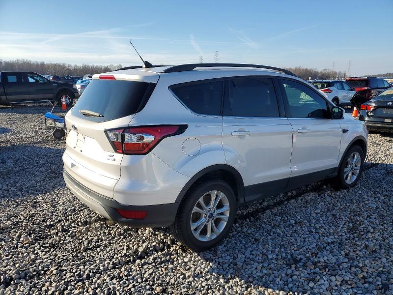 Photo 3 from auction – 2018 FORD ESCAPE SE with VIN 1FMCU0GD1JUB97566