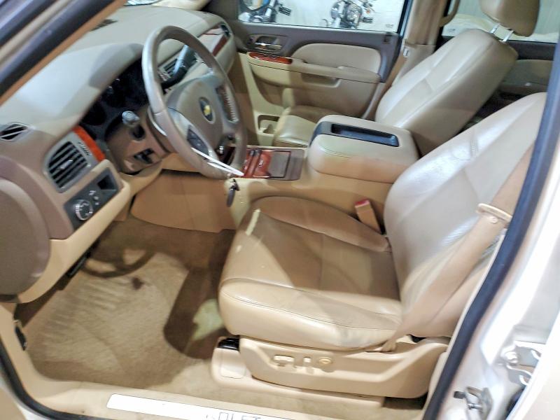 Photo 7 from auction – 2011 CHEVROLET TAHOE C150 with VIN 1GNSCCE09BR382139