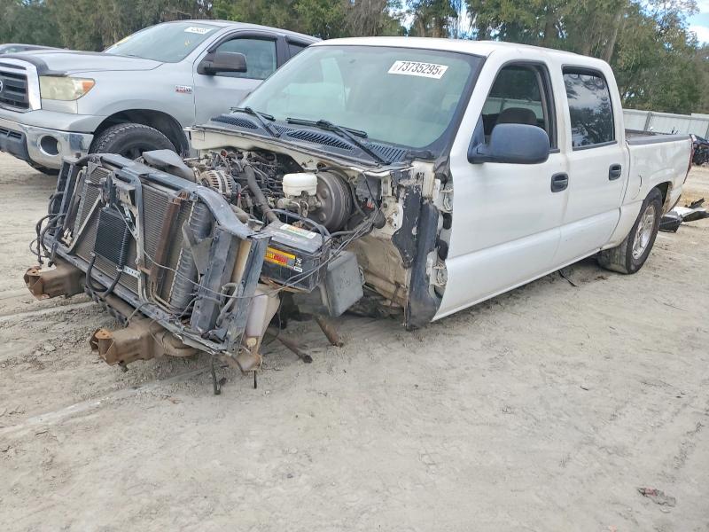 CHEVROLET SILVERADO 2005 with VIN 2GCEC13T651398612 - Photo from auction