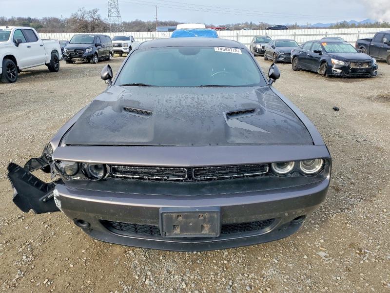 Photo 5 from auction – 2015 DODGE CHALLENGER with VIN 2C3CDZAG5FH723109