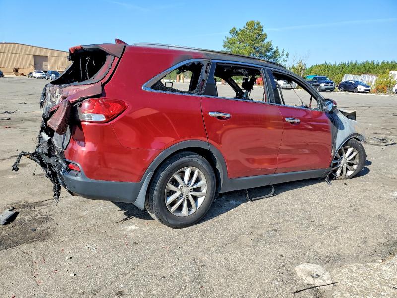 Photo 3 from auction – 2016 KIA SORENTO LX with VIN 5XYPG4A36GG047743