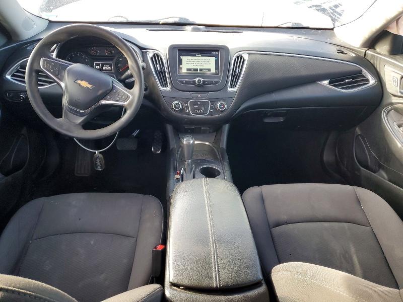 Photo 8 from auction – 2018 CHEVROLET MALIBU with VIN 1G1ZD5ST8JF114044