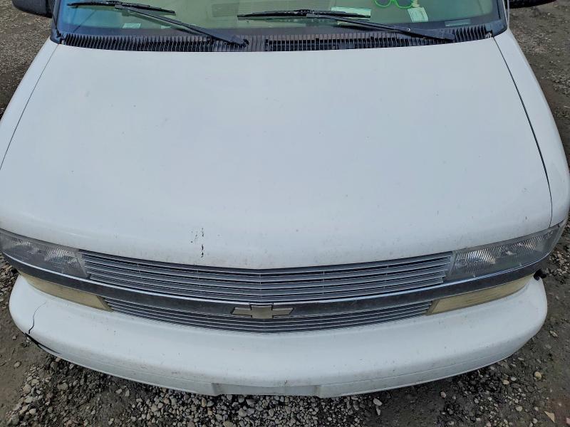 Photo 12 from auction – 2001 CHEVROLET ASTRO with VIN 1GNEL19W11B110904