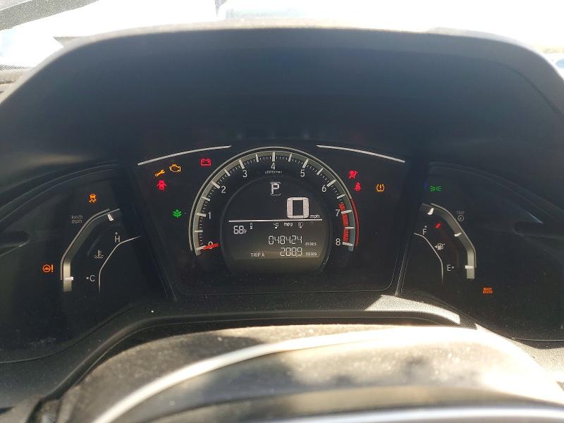 Photo 9 from auction – 2018 HONDA CIVIC with VIN 2HGFC2F50JH595754