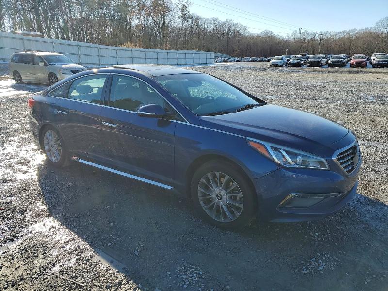 Photo 4 from auction – 2015 HYUNDAI SONATA with VIN 5NPE34AF2FH138612