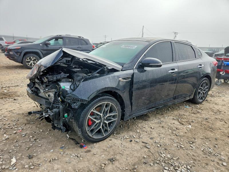 KIA OPTIMA SX 2019 with VIN 5XXGW4L22KG301162 - Photo from auction