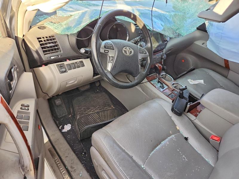 Photo 8 from auction – 2011 TOYOTA HIGHLANDER with VIN 5TDYK3EH5BS049319