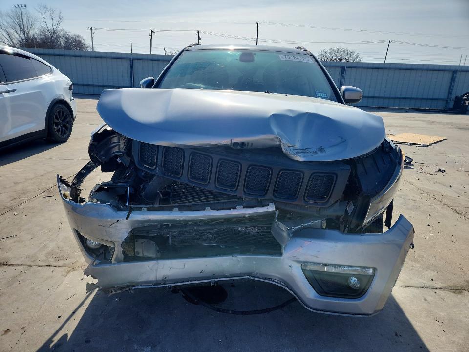 Photo 5 from auction – 2021 JEEP COMPASS with VIN 3C4NJCBB7MT560402