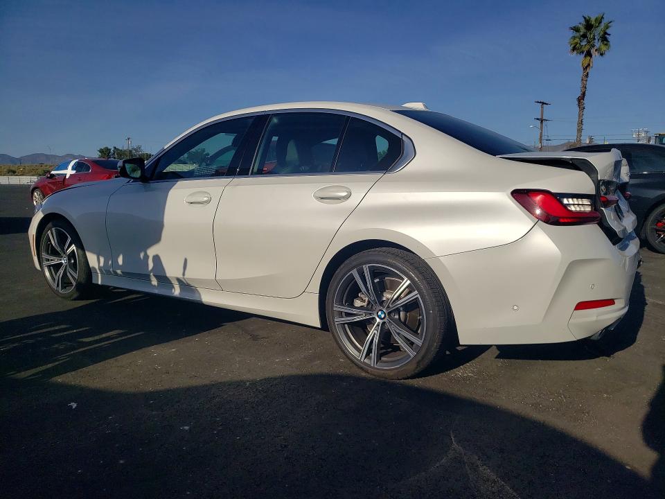 Photo 2 from auction – 2024 BMW 330I with VIN 3MW69FF05R8E20573
